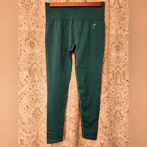 Gymshark - Picture 1 of 2